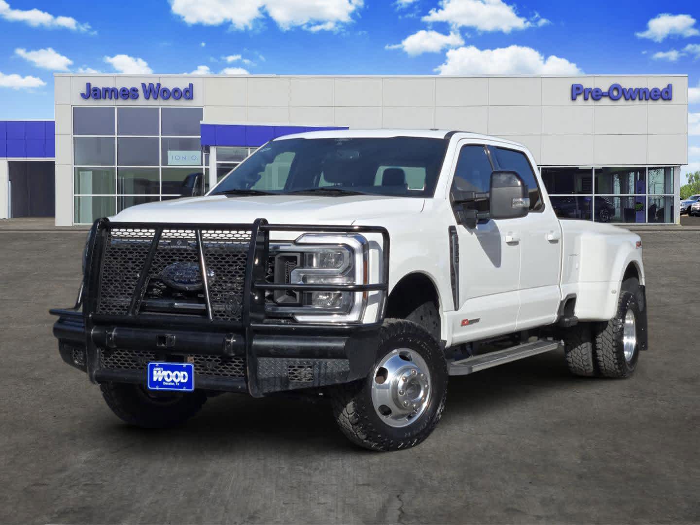 2024 Ford Super Duty F-350 DRW LARIAT