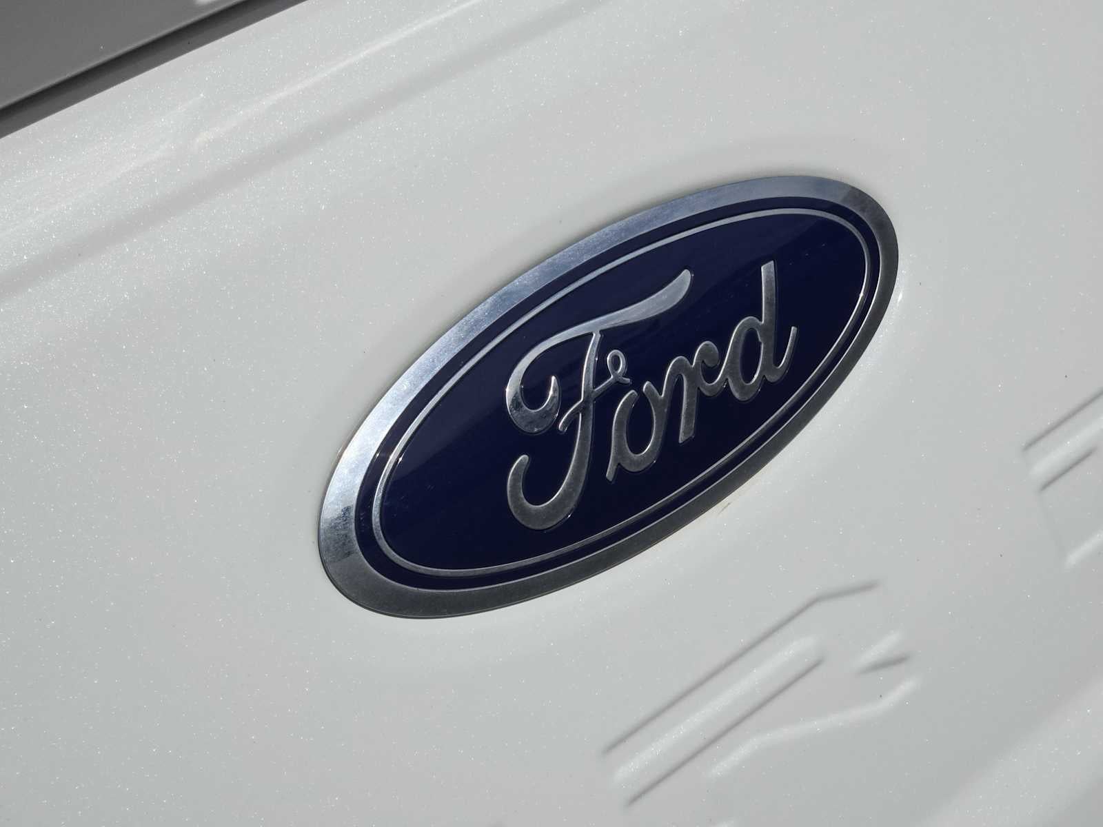 2024 Ford Super Duty F-350 DRW LARIAT