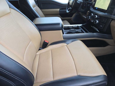 2024 Ford Super Duty F-350 DRW LARIAT