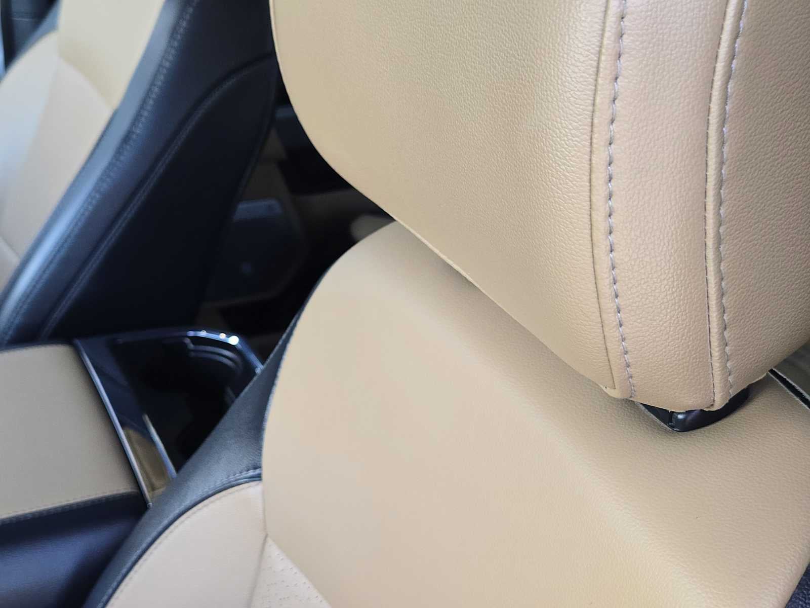 2024 Ford Super Duty F-350 DRW LARIAT