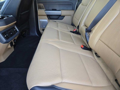 2024 Ford Super Duty F-350 DRW LARIAT