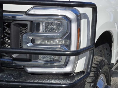 2024 Ford Super Duty F-350 DRW LARIAT