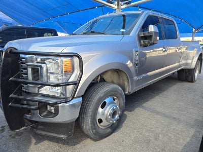 2020 Ford Super Duty F-350 DRW Pickup LARIAT