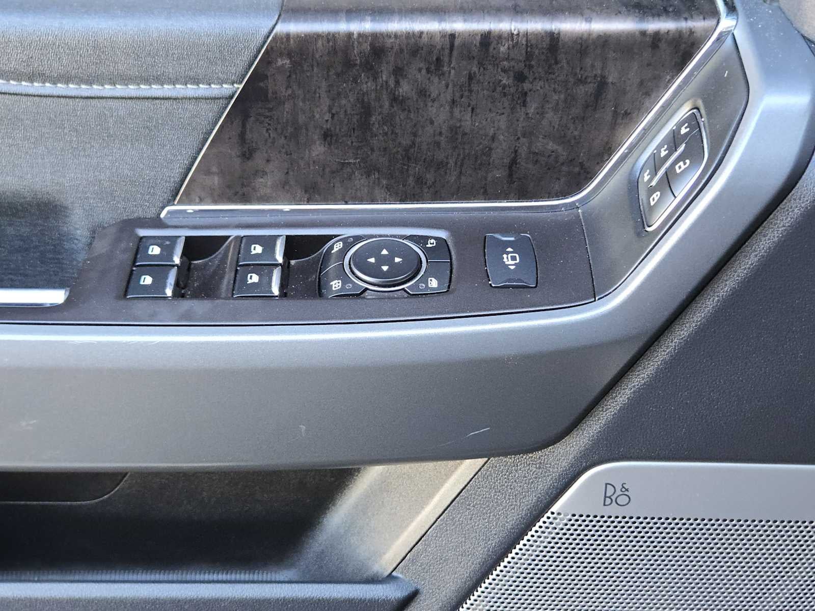 2023 Ford Super Duty F-350 DRW LARIAT