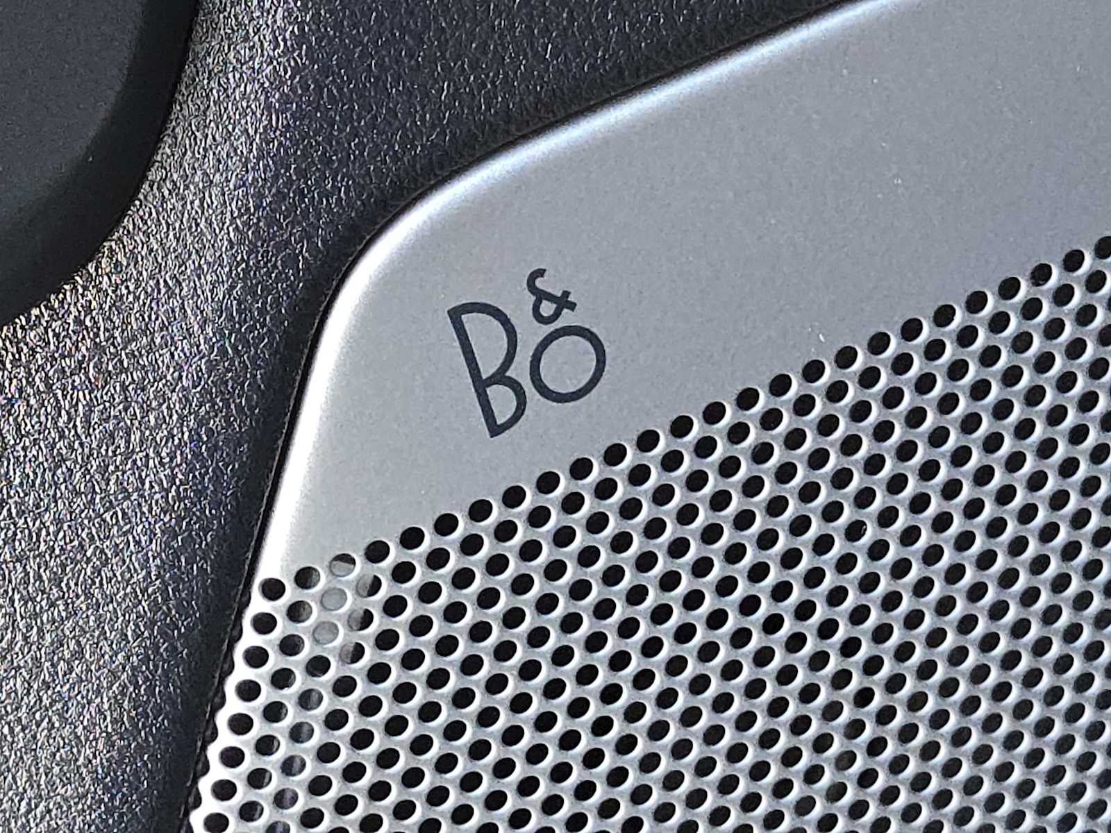 2023 Ford Super Duty F-350 DRW LARIAT