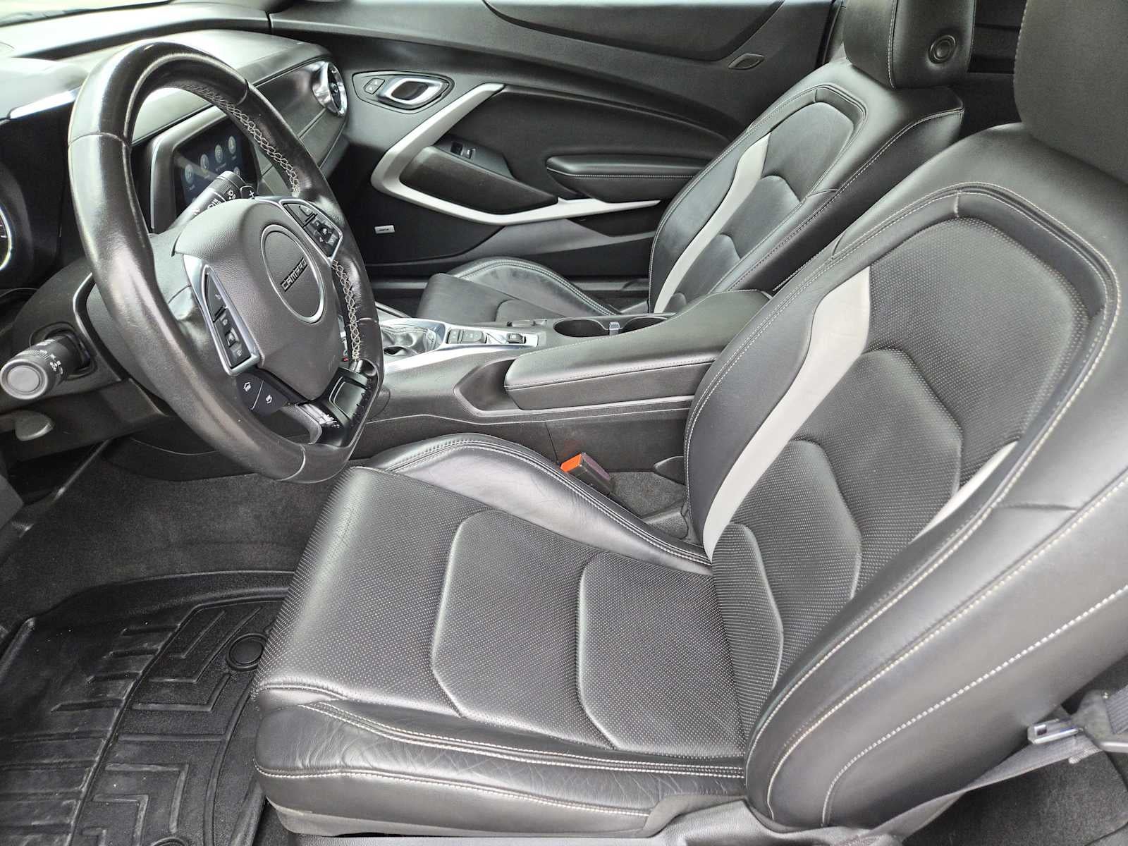 2021 Chevrolet Camaro 2LT