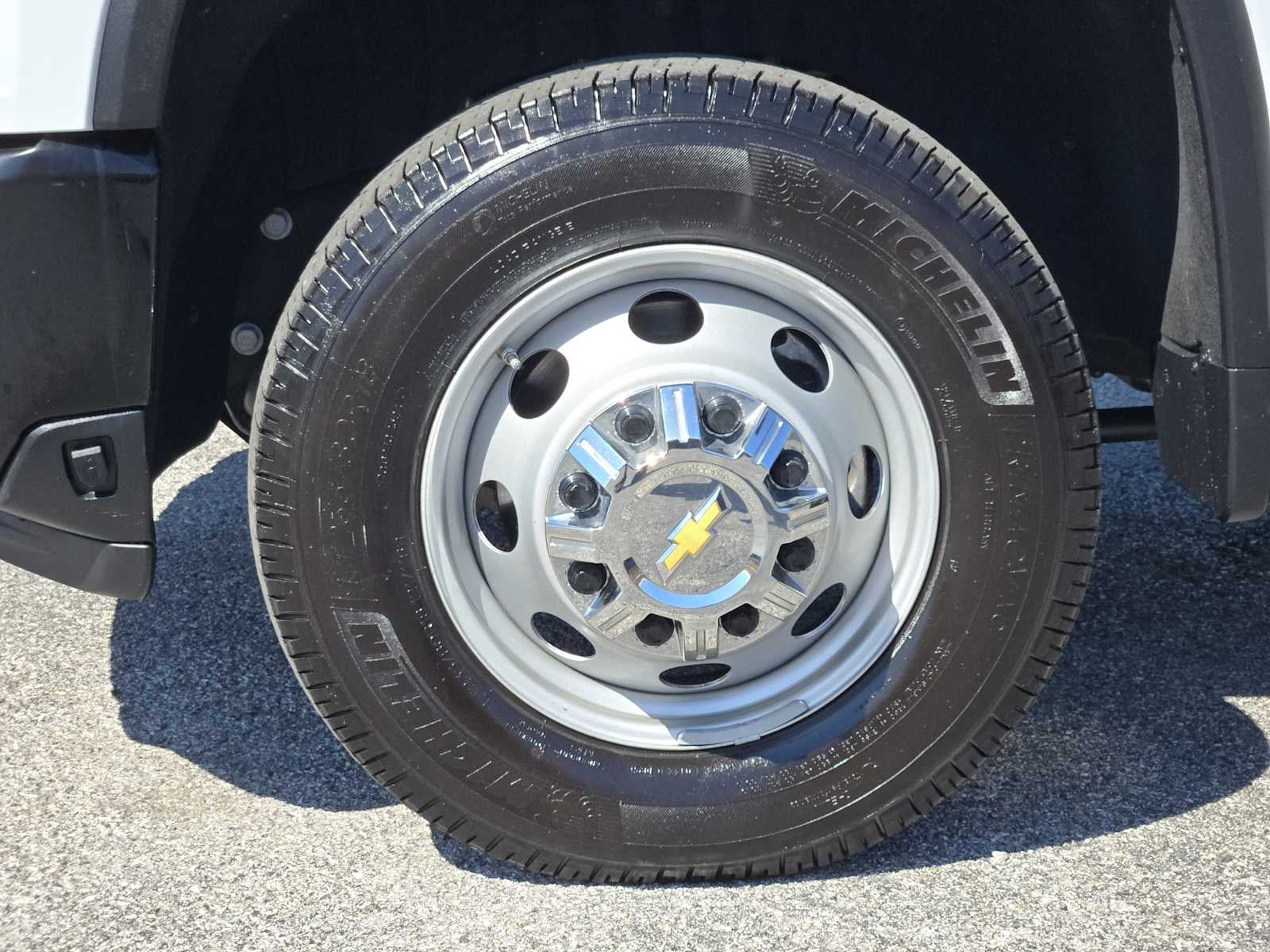 2025 Chevrolet Silverado 3500HD CC Work Truck