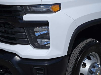 2025 Chevrolet Silverado 3500HD CC Work Truck