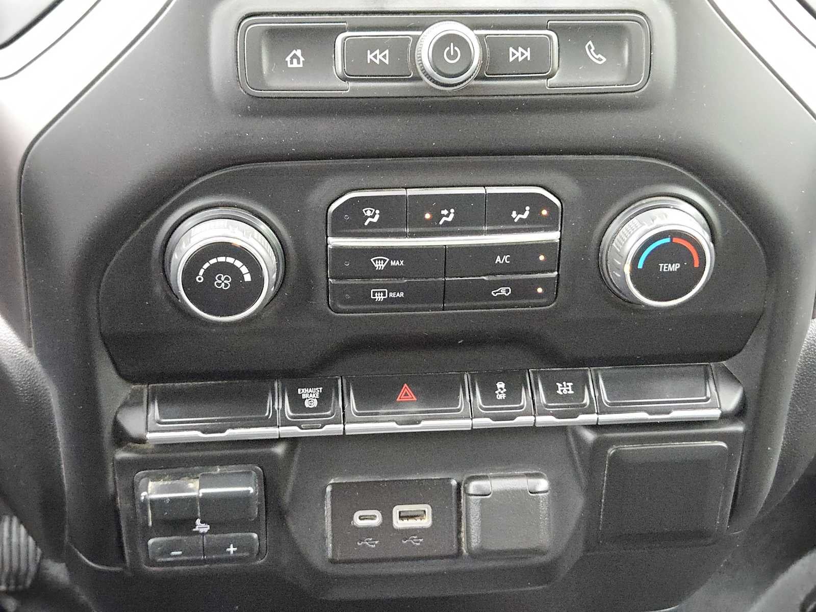 2023 Chevrolet Silverado 3500HD CC Work Truck