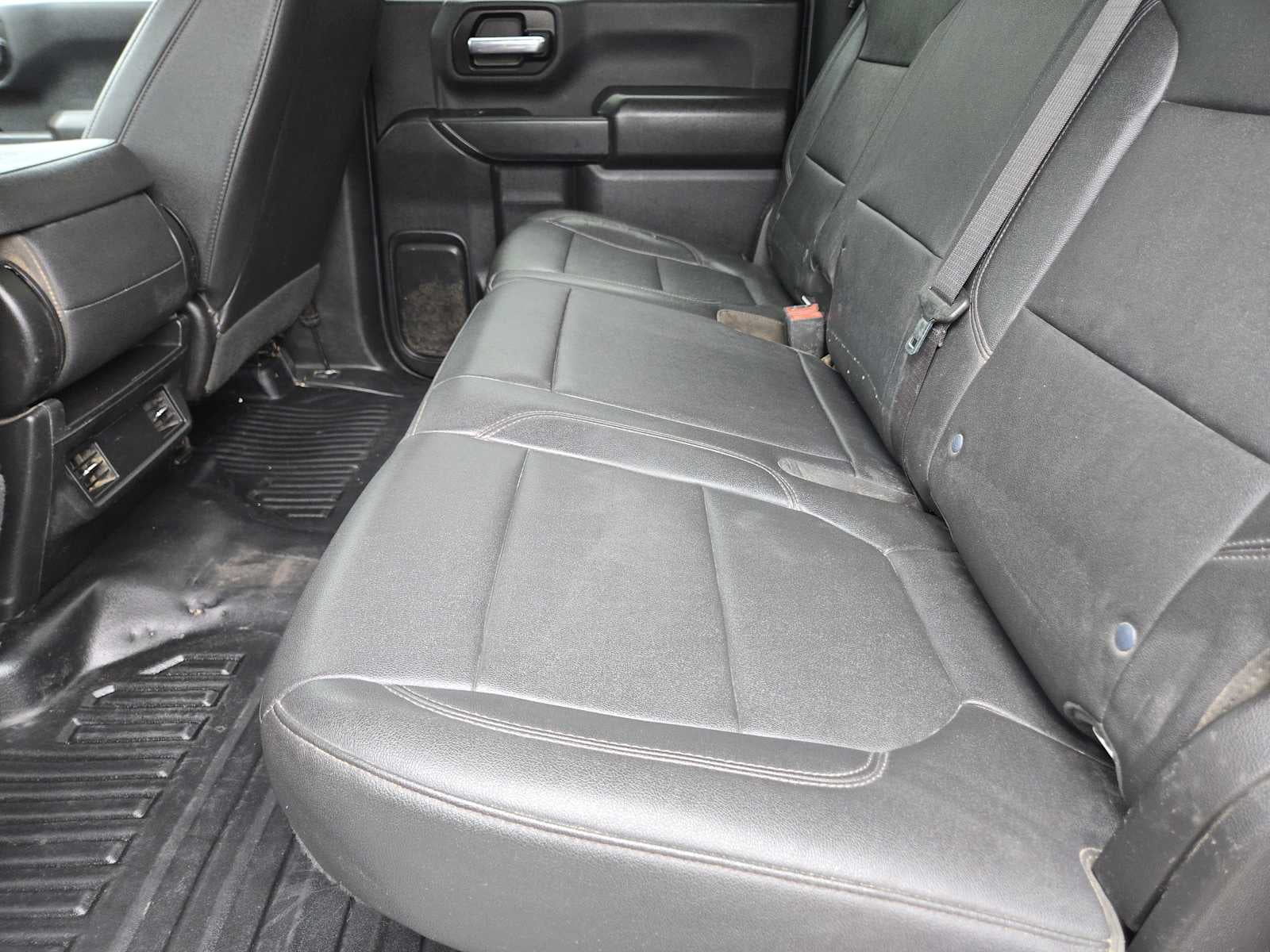 2023 Chevrolet Silverado 3500HD CC Work Truck