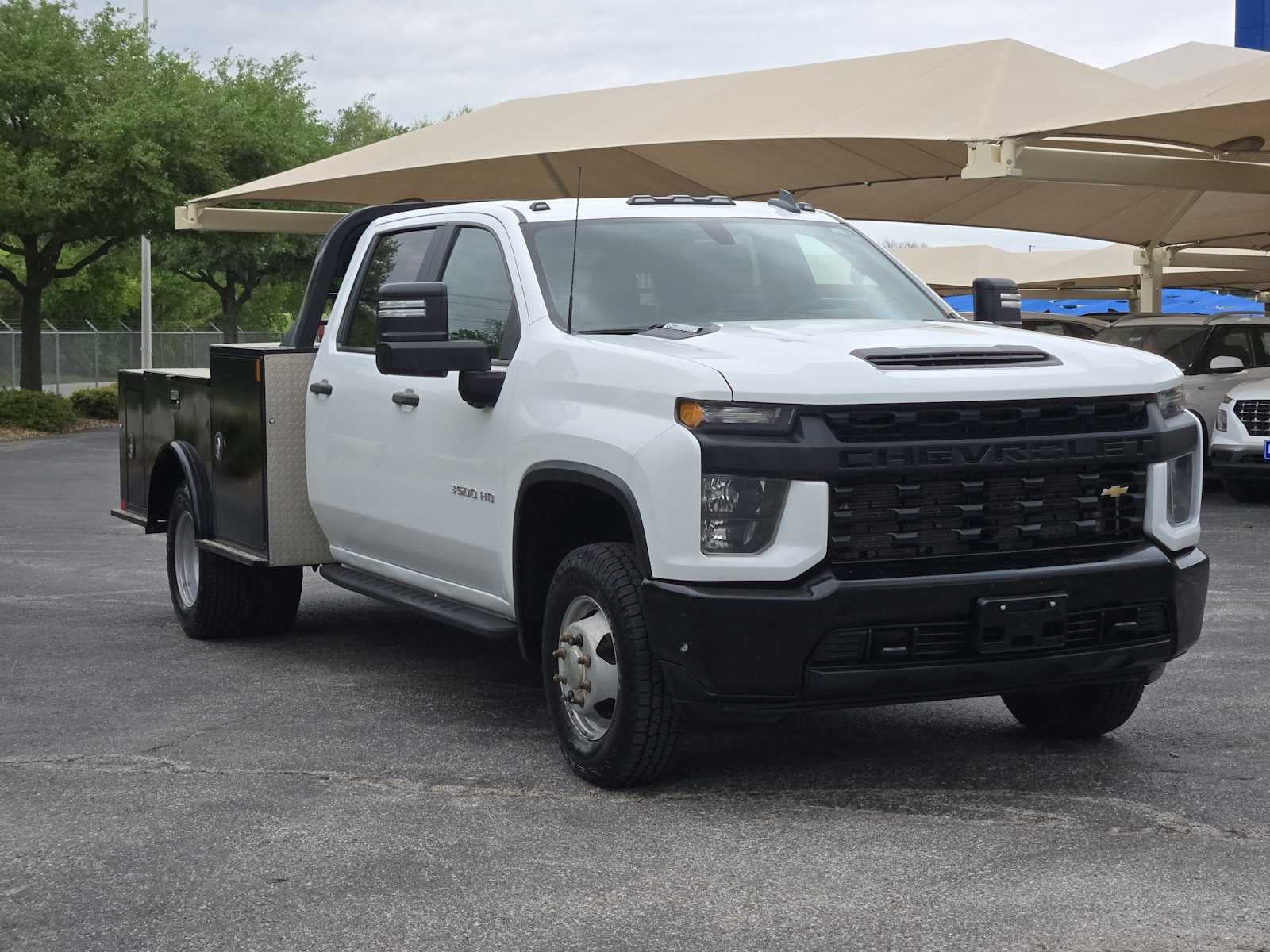 2023 Chevrolet Silverado 3500HD CC Work Truck
