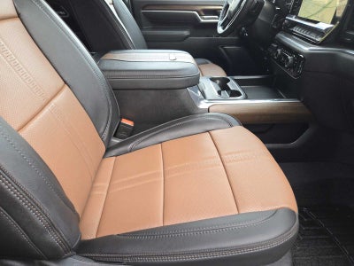 2025 Chevrolet Silverado 3500HD High Country