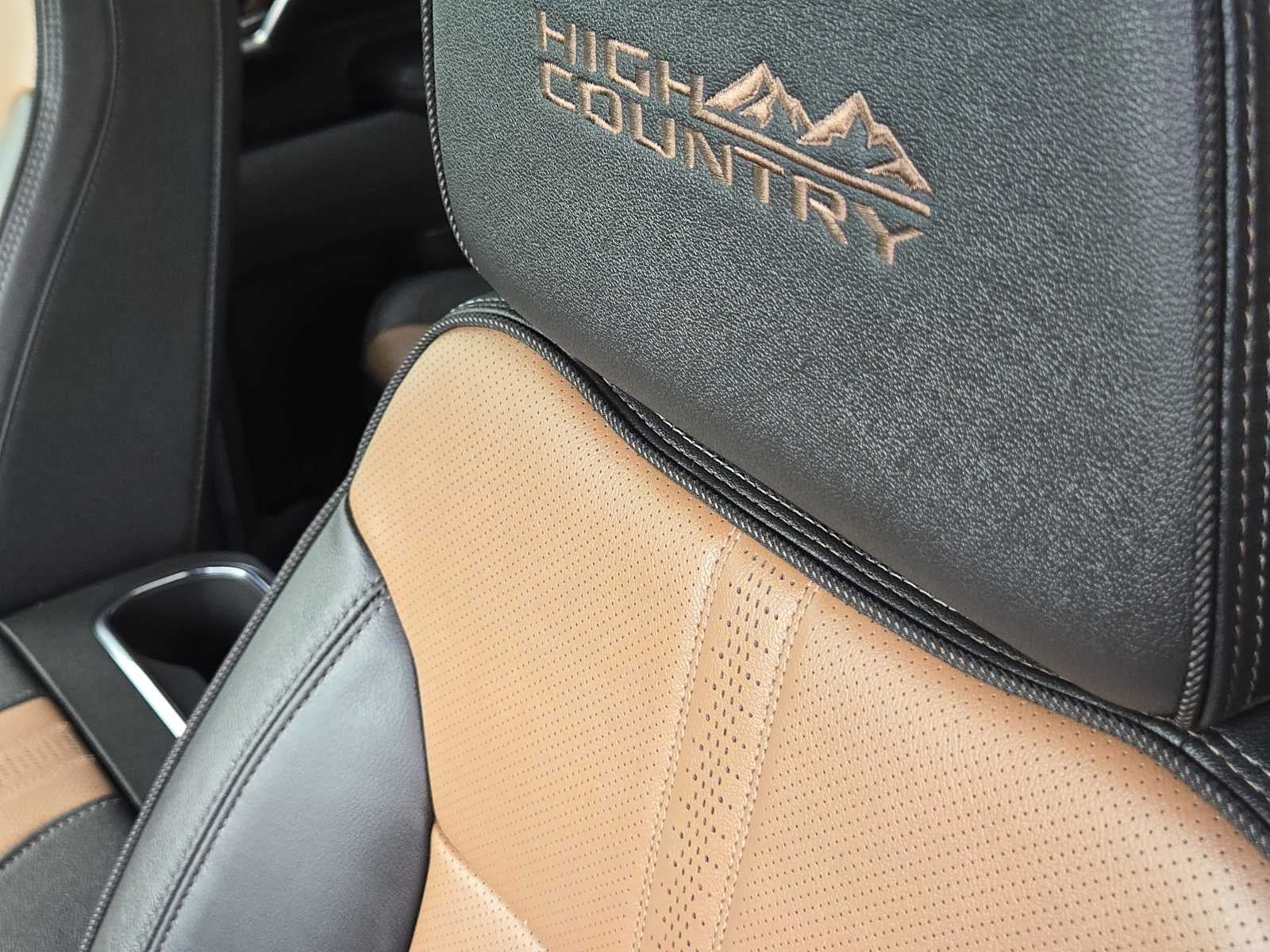 2025 Chevrolet Silverado 3500HD High Country