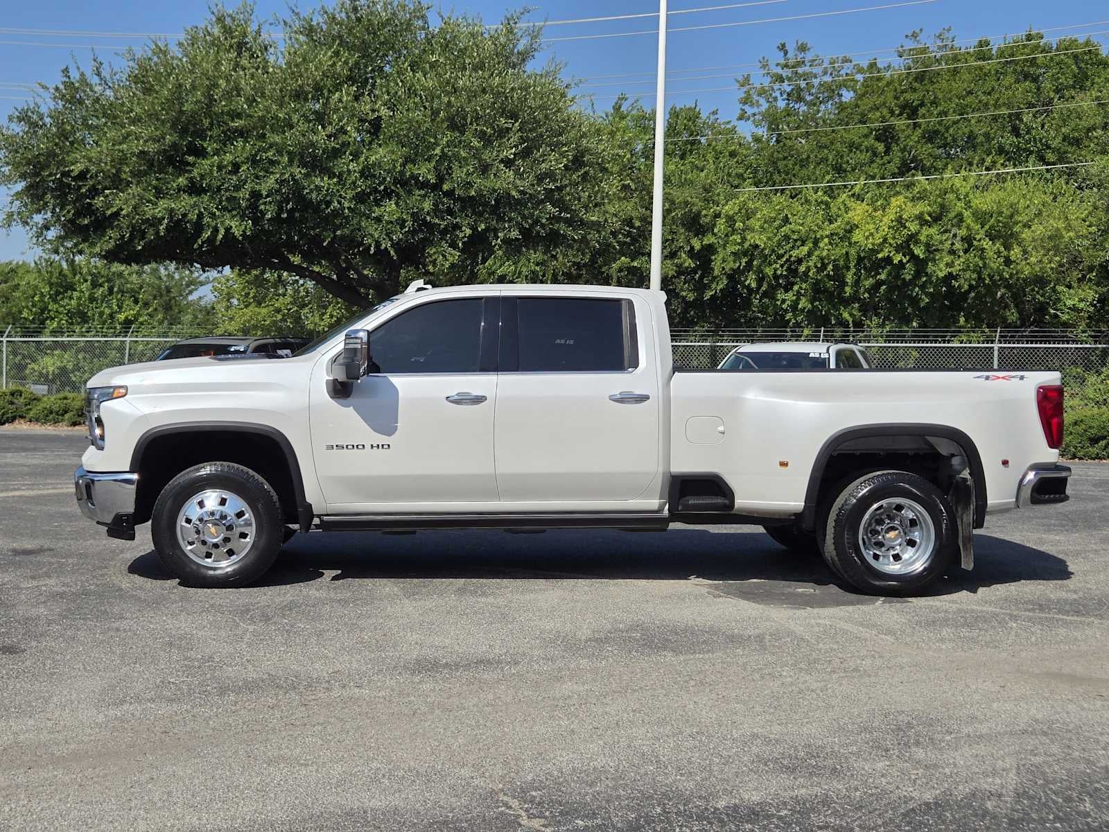 2024 Chevrolet Silverado 3500HD LTZ