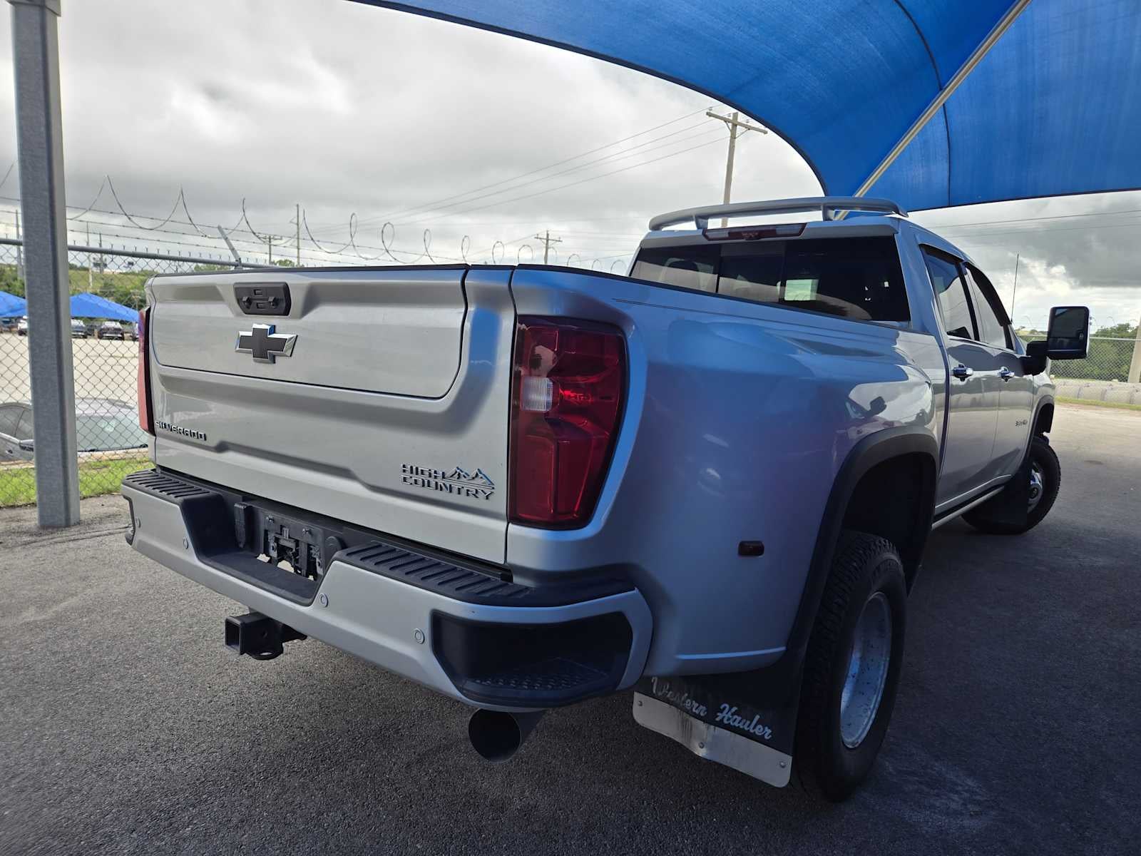 2022 Chevrolet Silverado 3500HD High Country