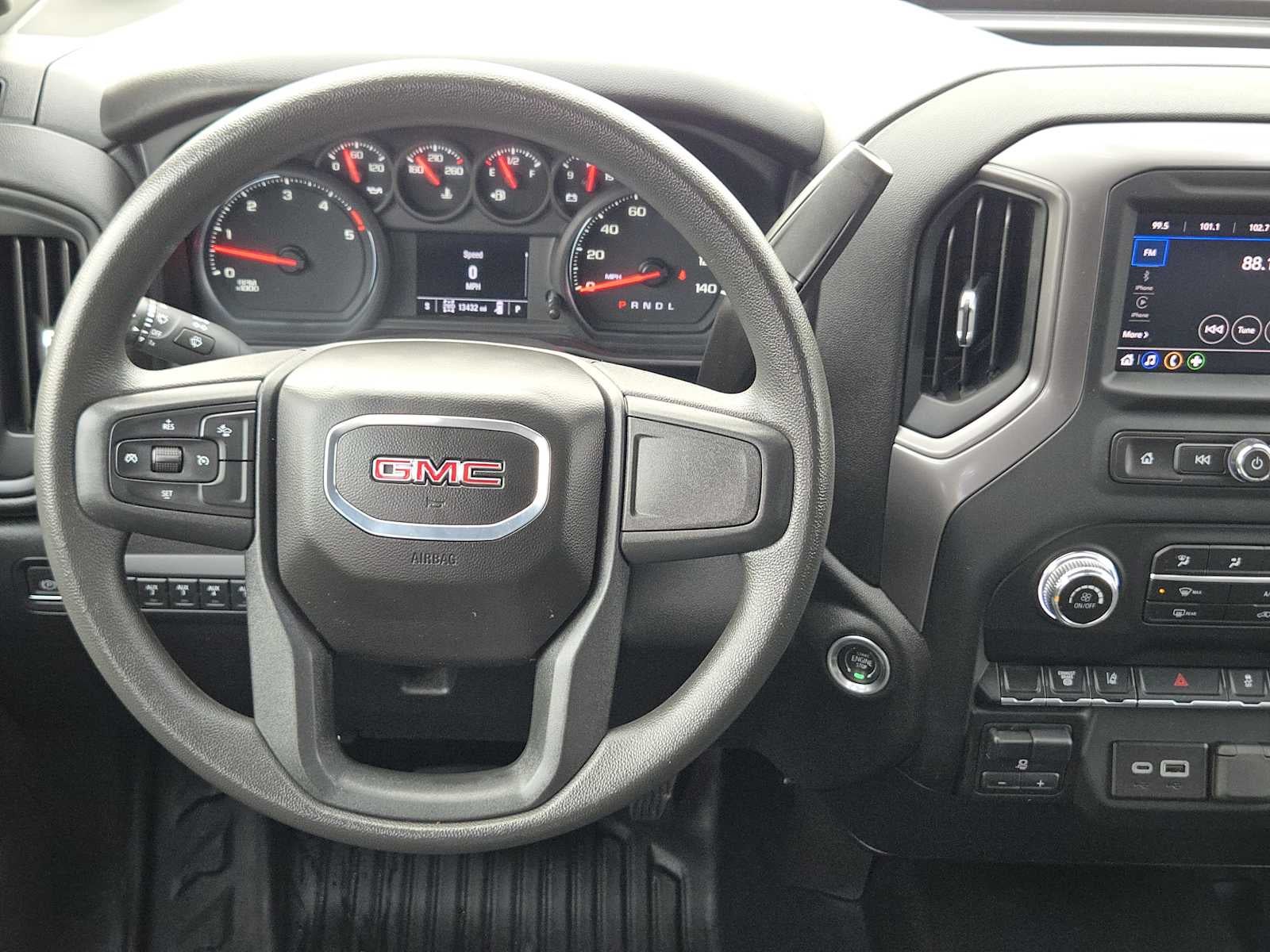 2024 GMC Sierra 3500HD Pro