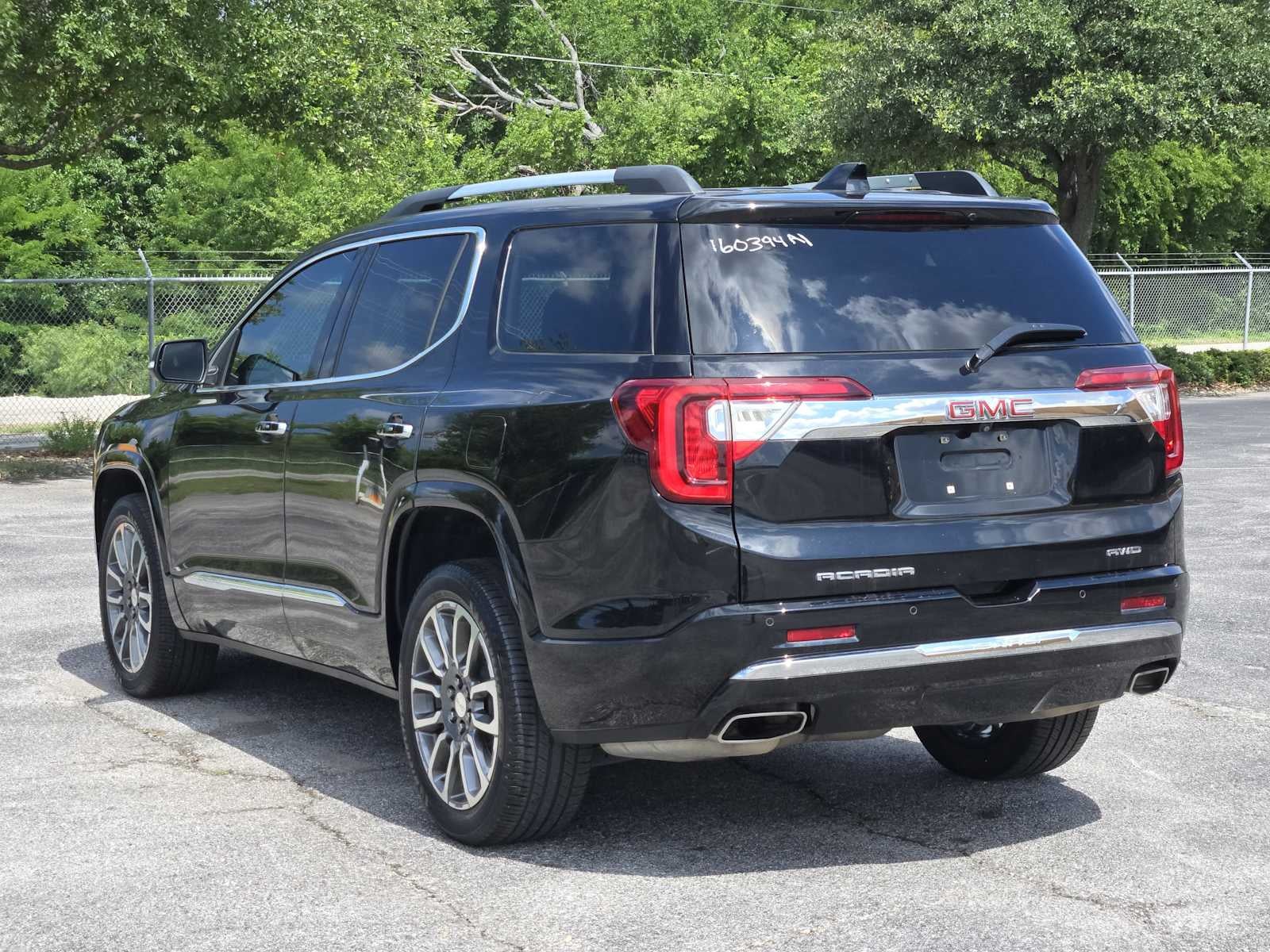 2024 GMC Acadia FWD Elevation