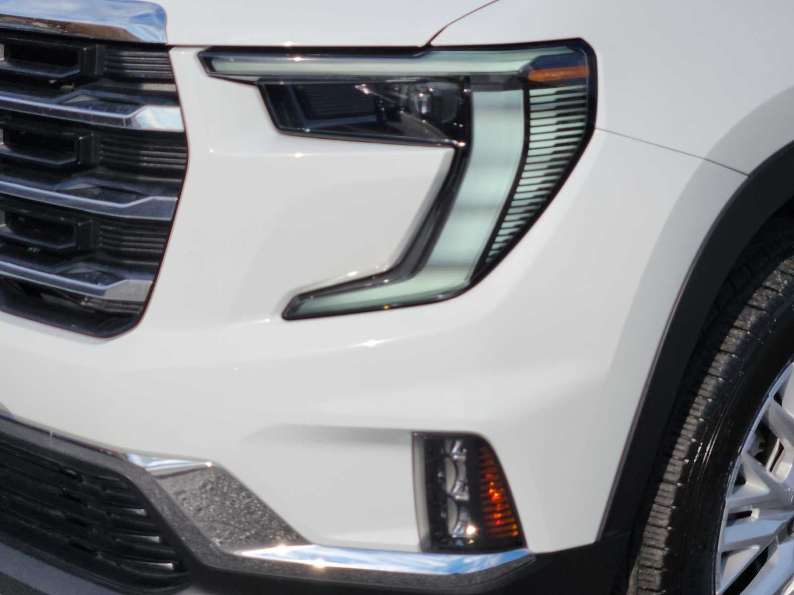 2026 GMC Acadia FWD Elevation