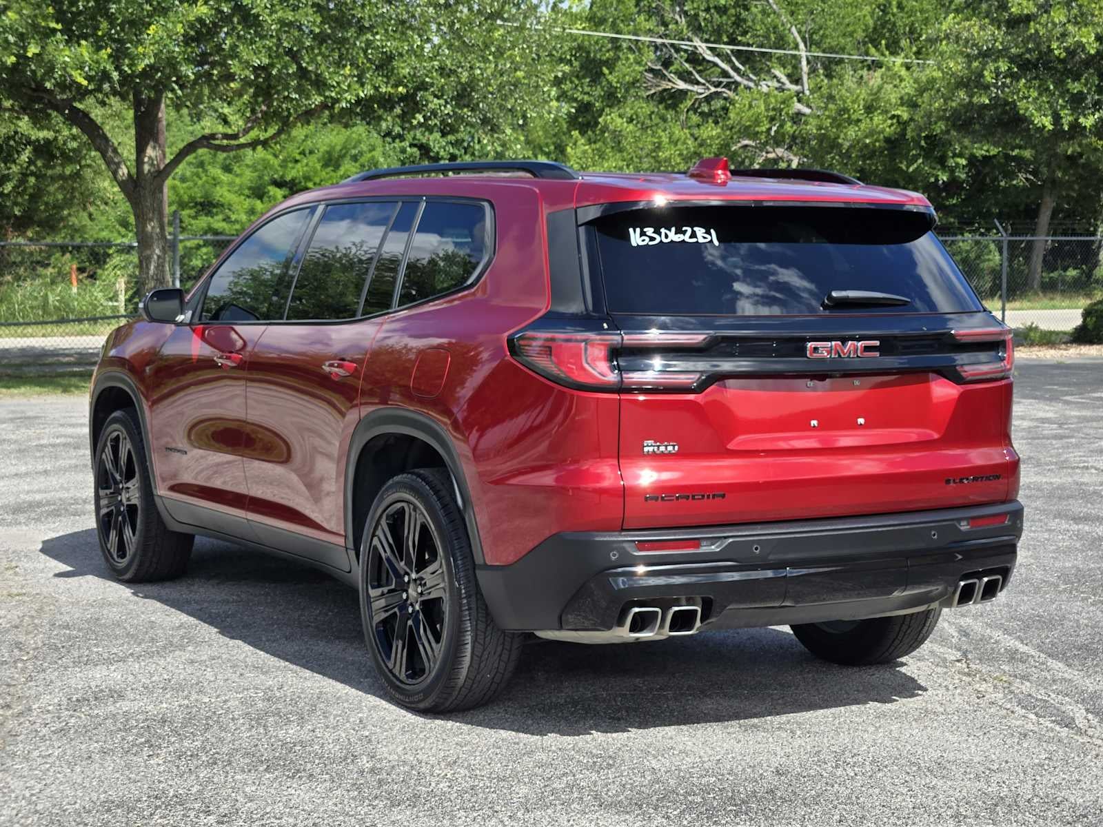 2025 GMC Acadia FWD Elevation