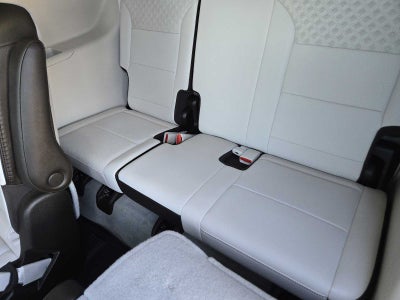 2024 GMC Acadia FWD Denali