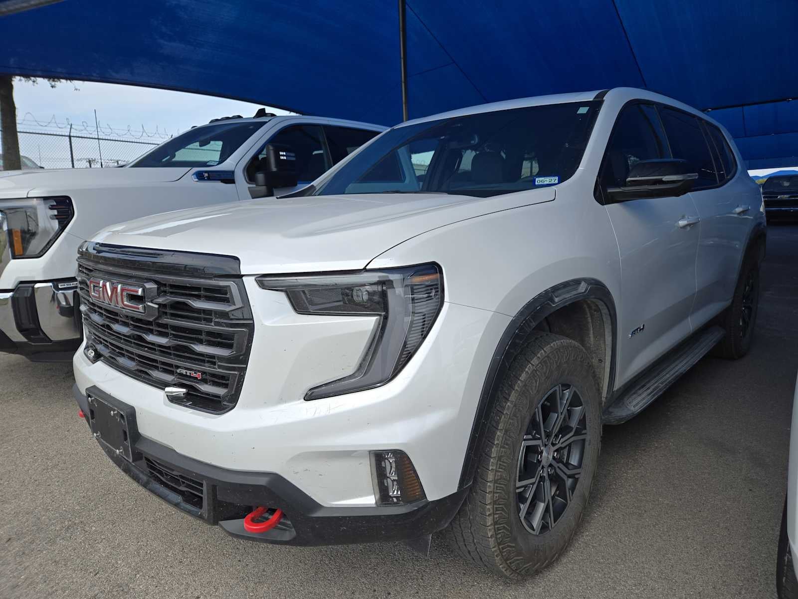 2025 GMC Acadia AWD AT4