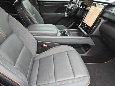 2025 GMC Acadia AWD AT4