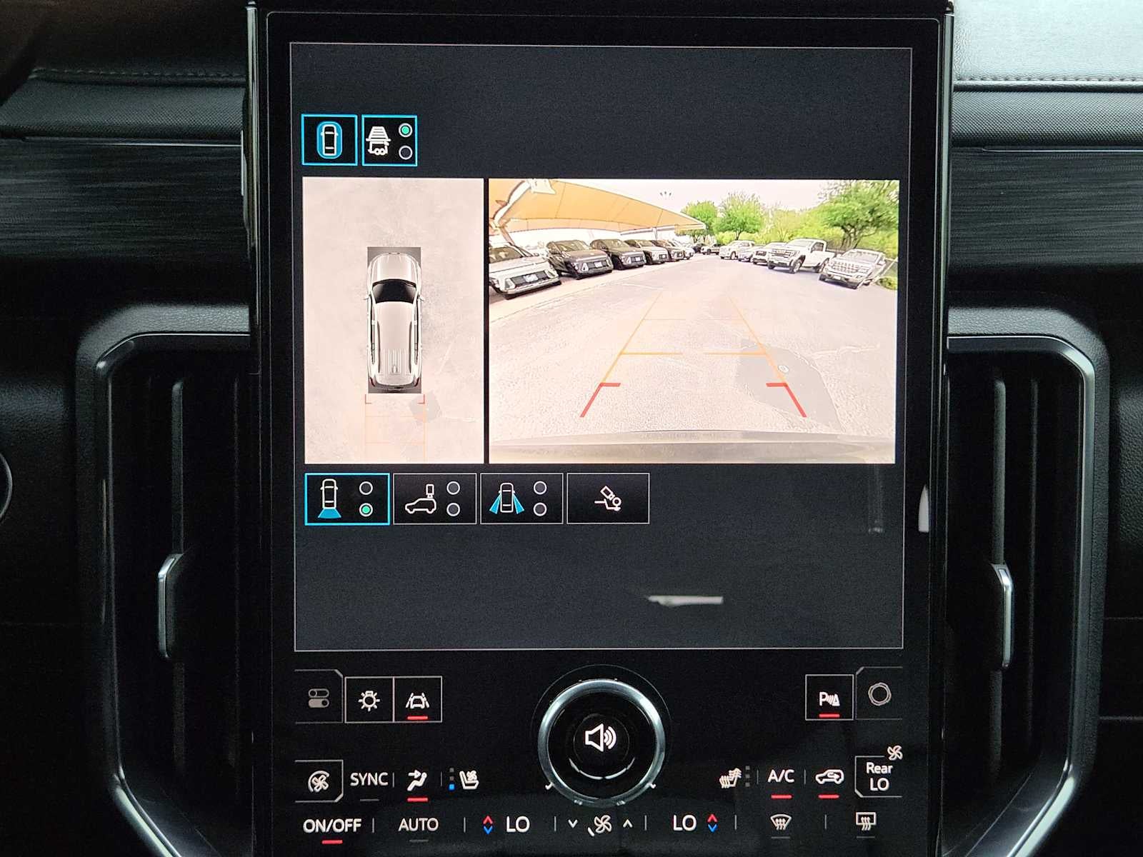 2025 GMC Acadia AWD AT4