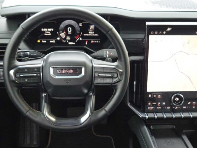 2025 GMC Acadia AWD AT4