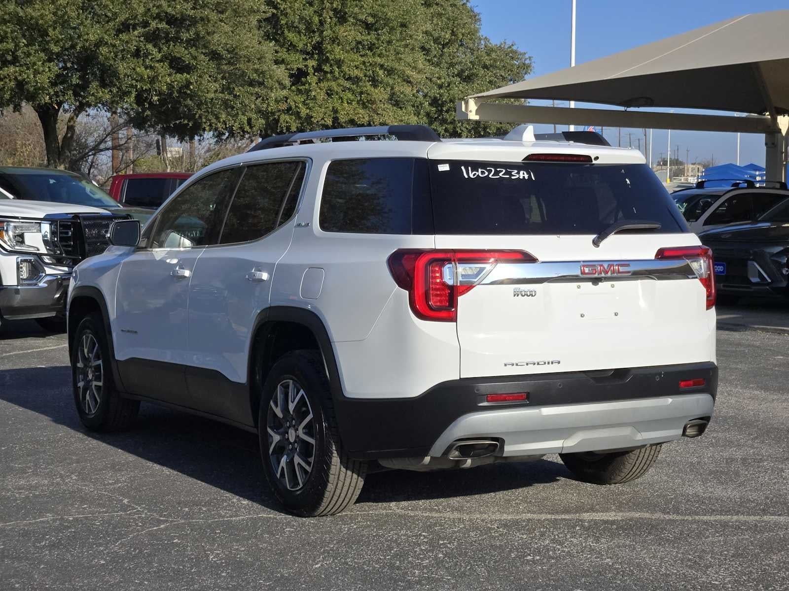 2021 GMC Acadia SLE