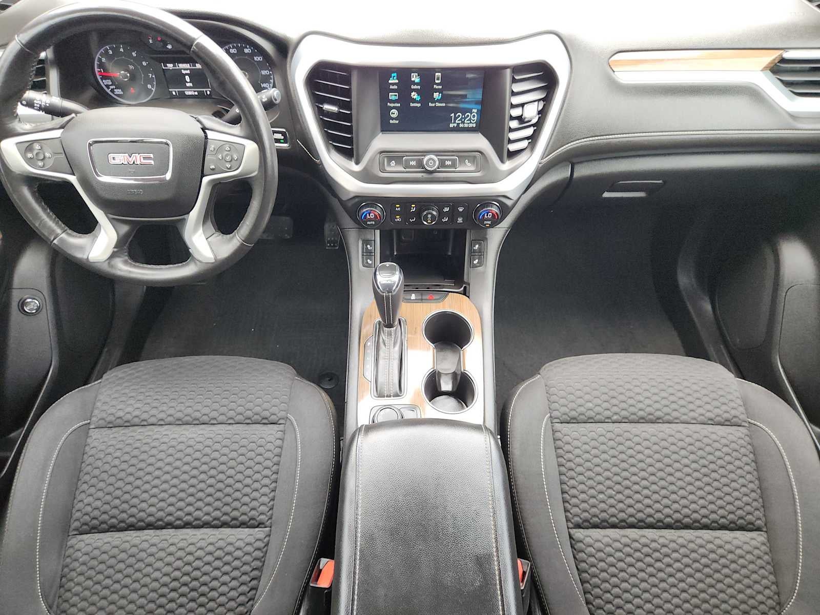 2017 GMC Acadia SLE