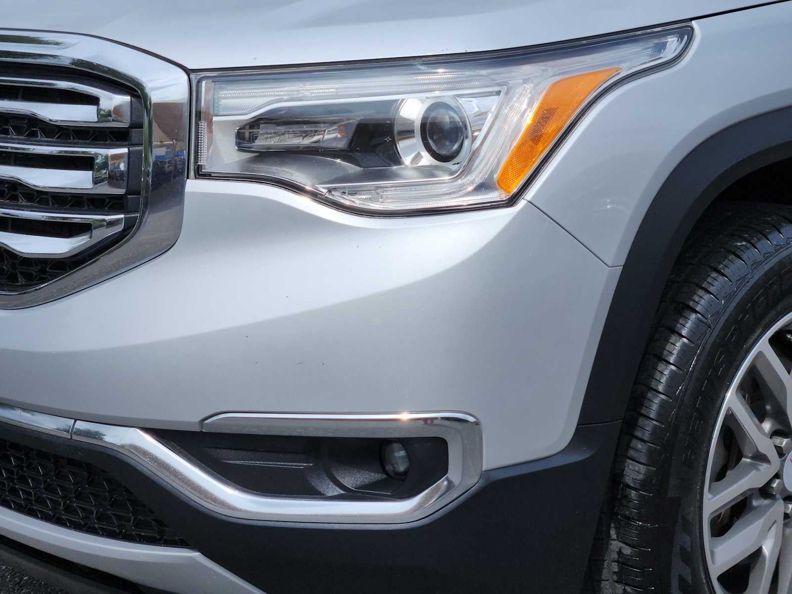 2017 GMC Acadia SLE