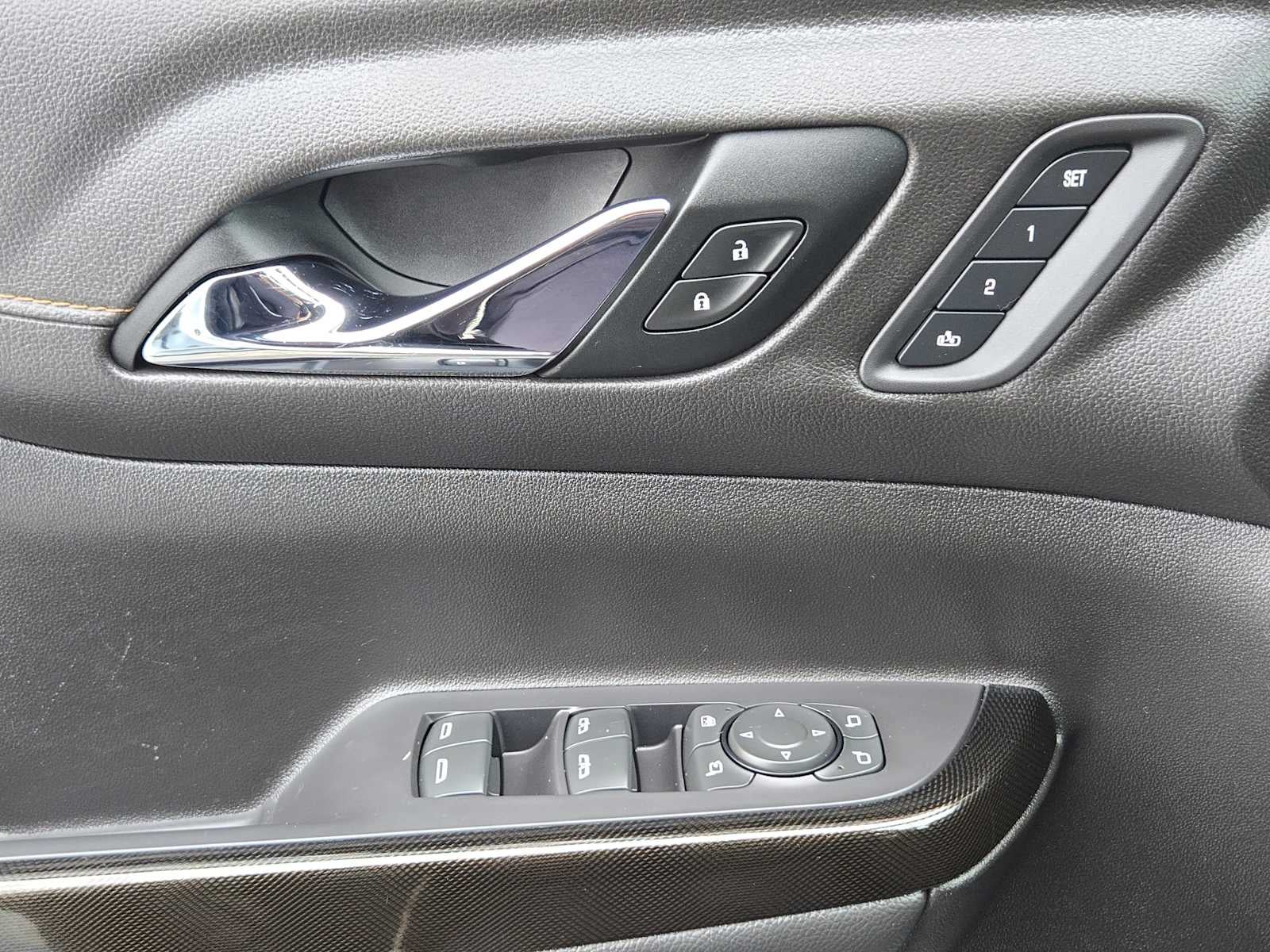 2022 GMC Acadia AT4