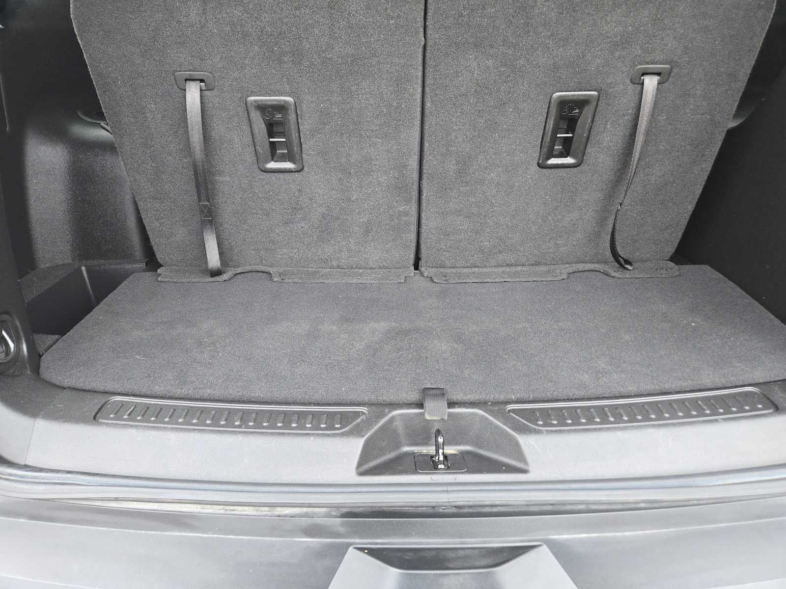 2022 GMC Acadia AT4