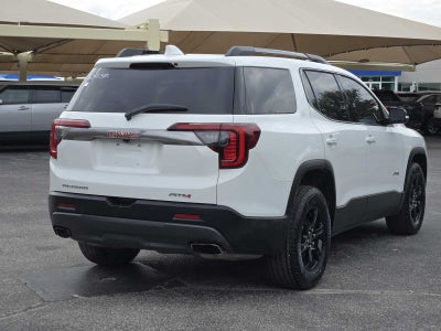 2022 GMC Acadia AT4