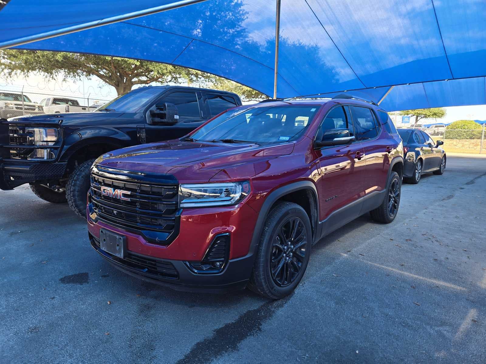 2022 GMC Acadia SLT