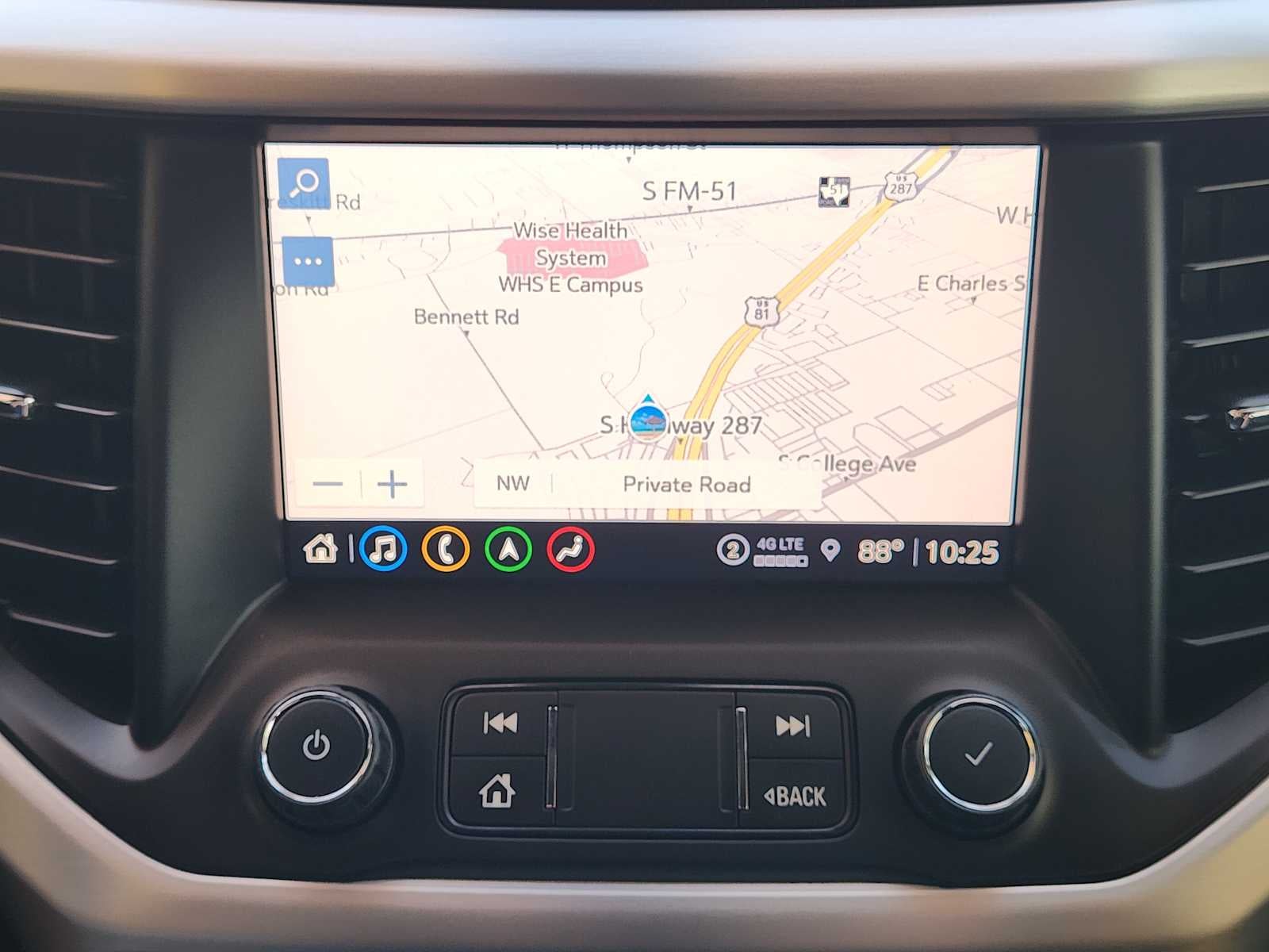 2022 GMC Acadia SLT