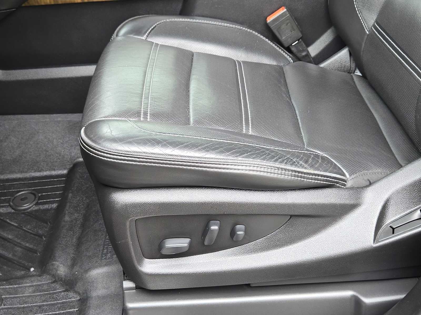 2020 GMC Yukon Denali Denali