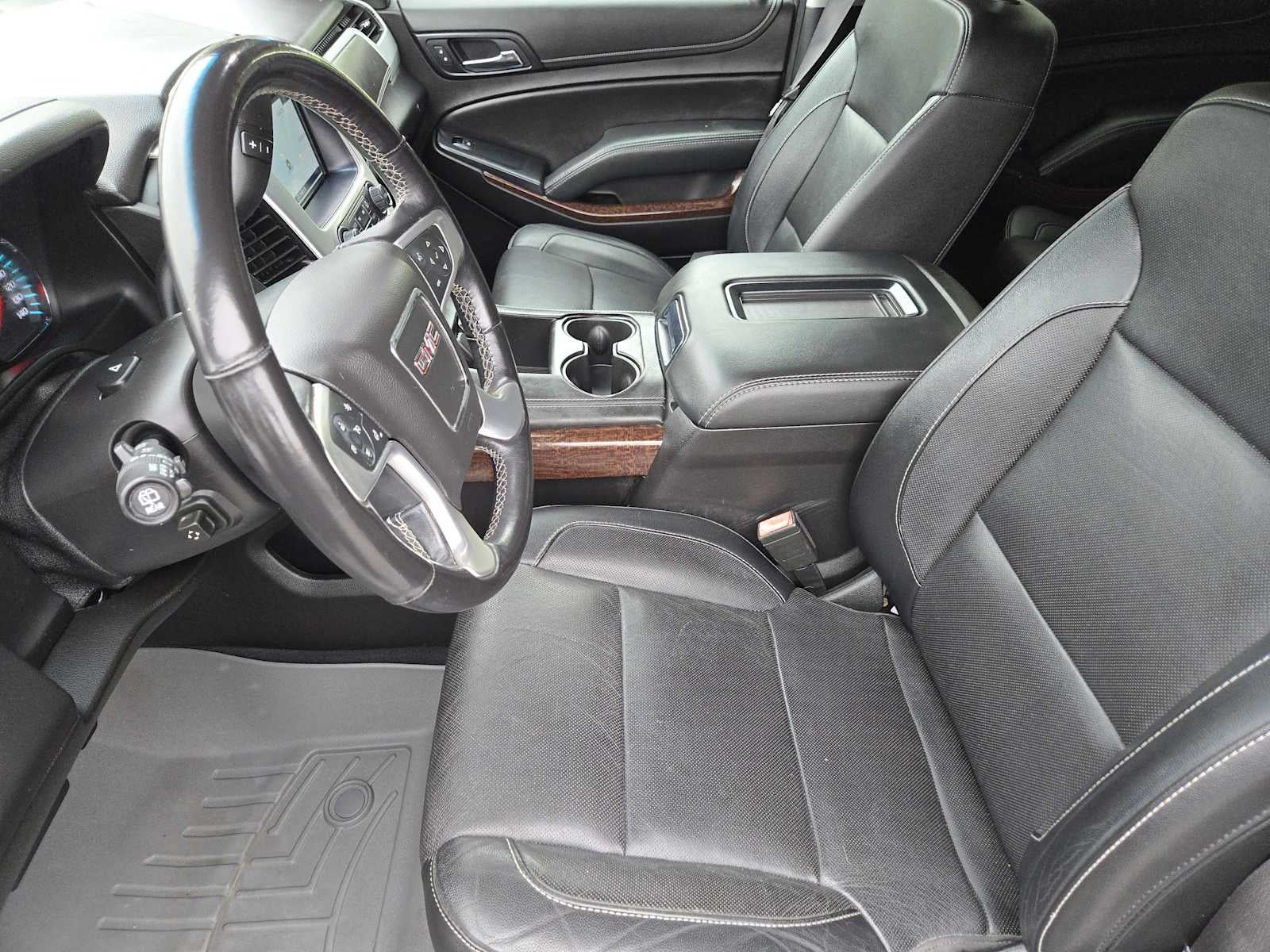 2019 GMC Yukon XL SLT