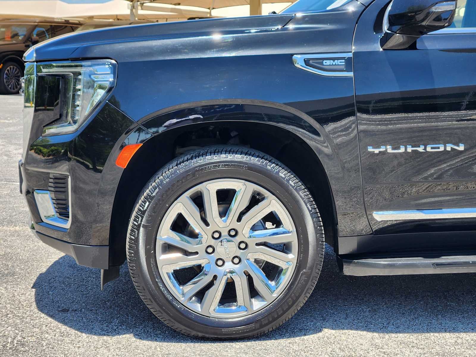 2021 GMC Yukon XL SLT