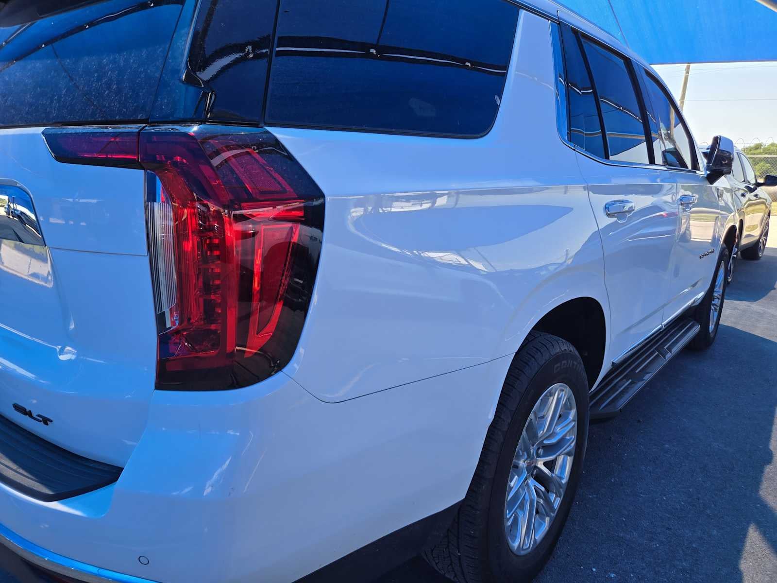 2024 GMC Yukon SLT