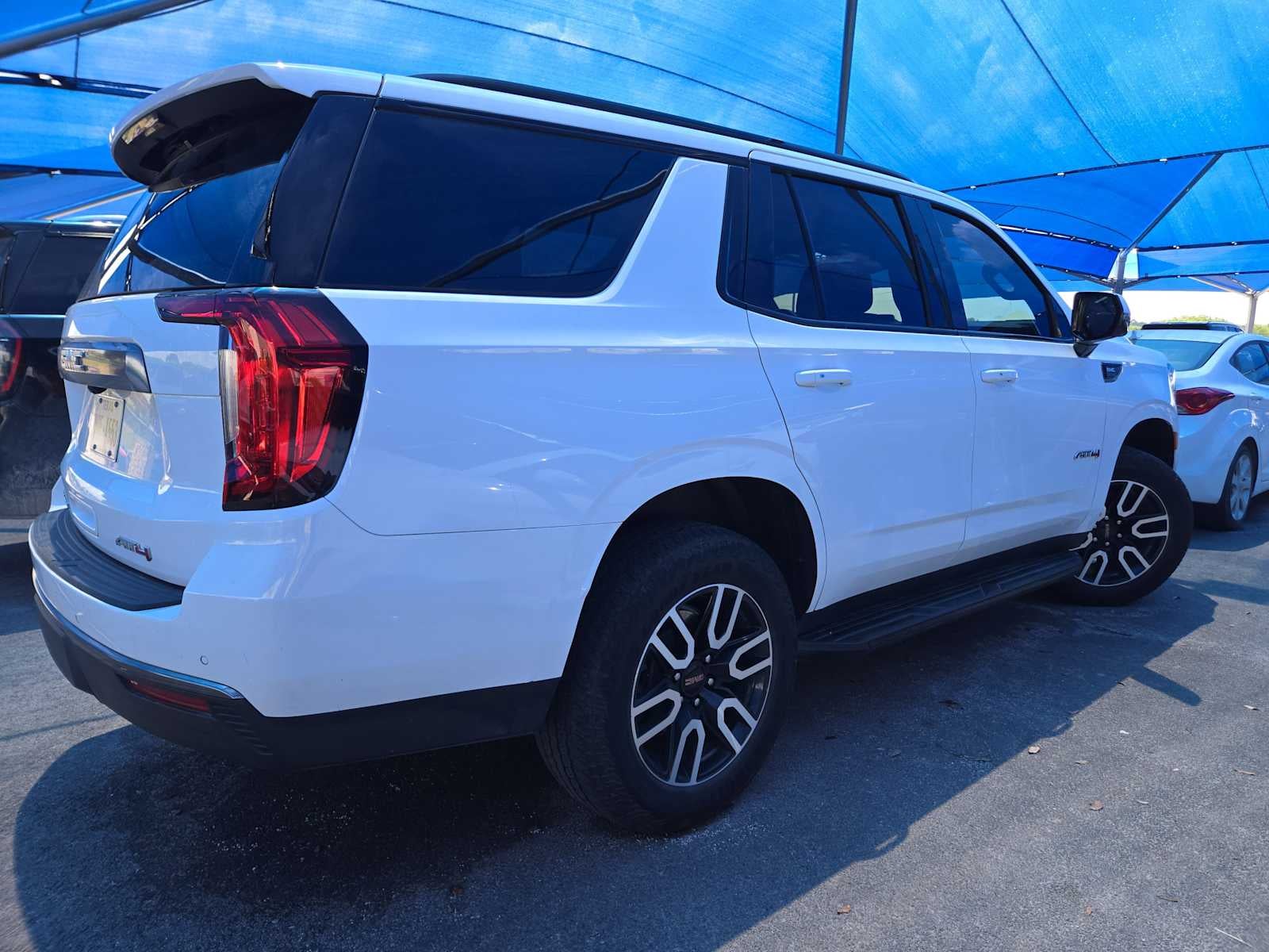 2024 GMC Yukon AT4