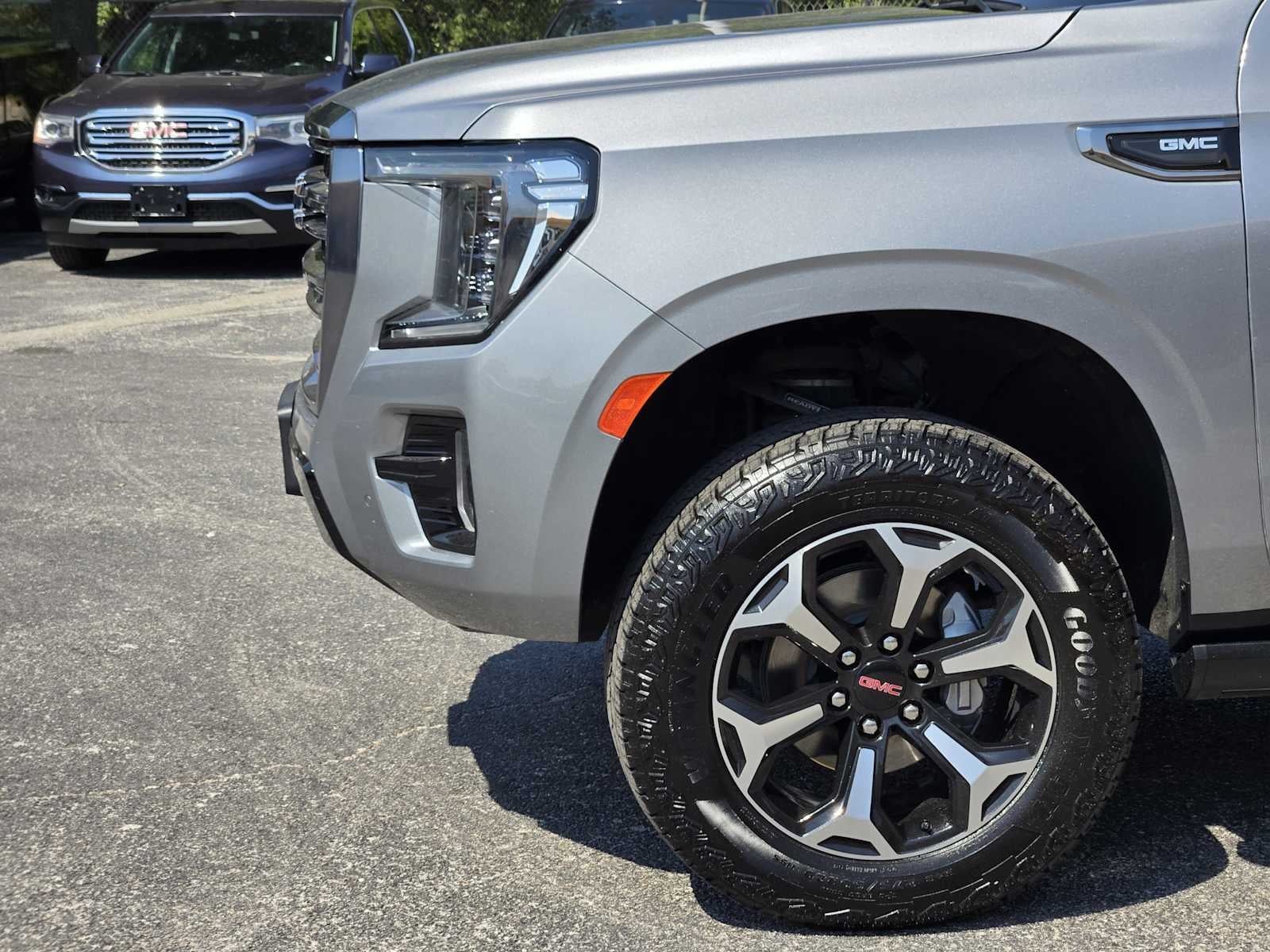 2023 GMC Yukon AT4