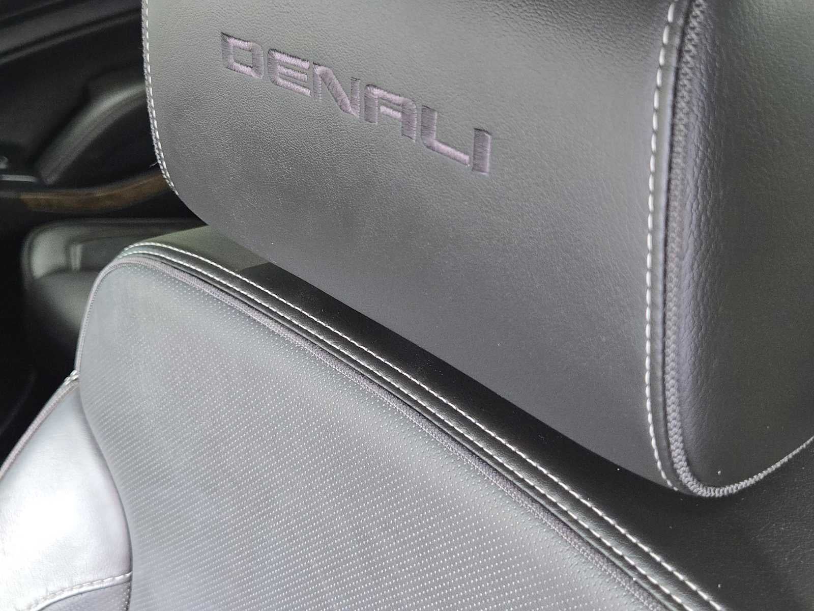 2018 GMC Yukon Denali Denali