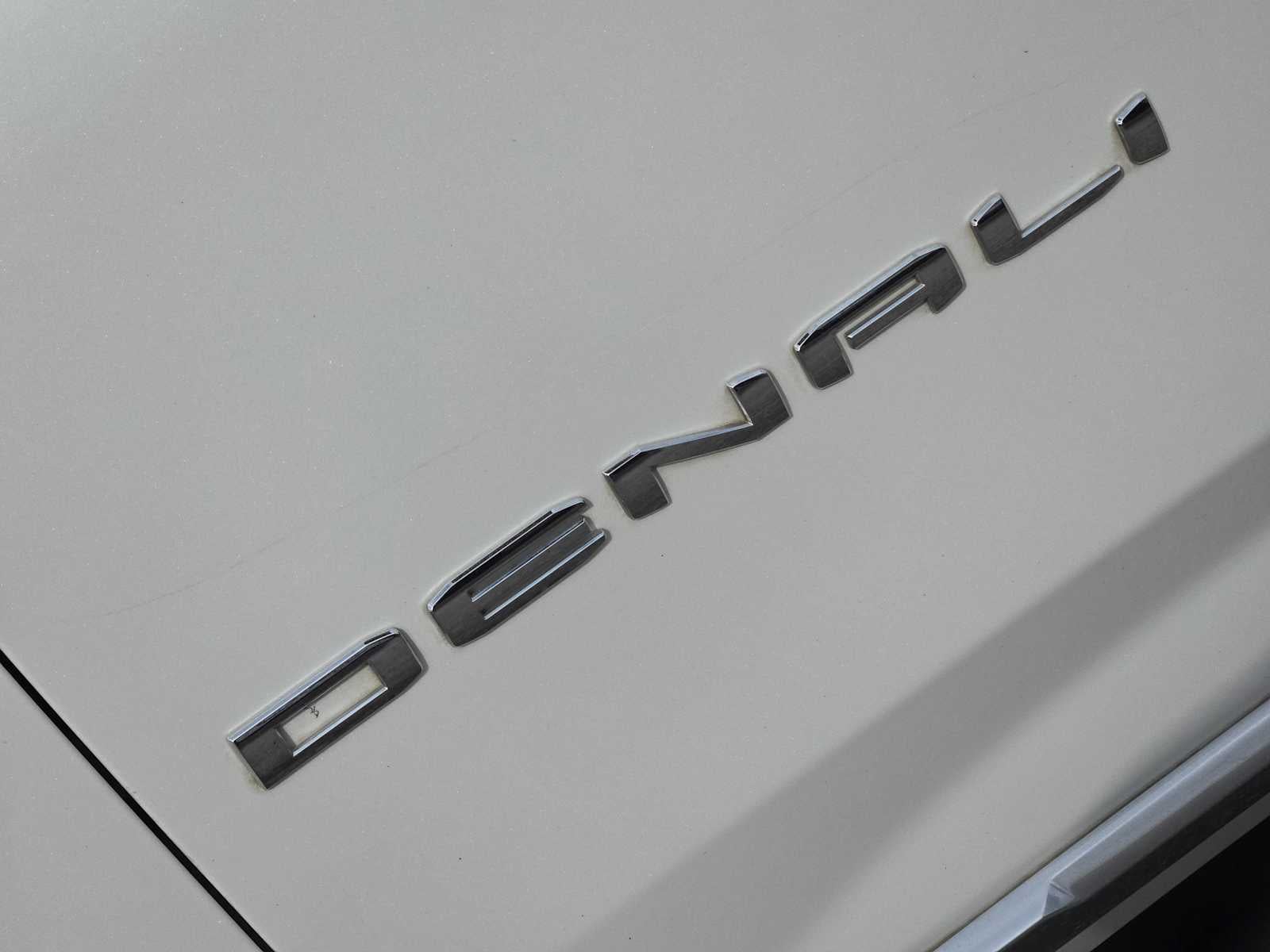 2022 GMC Yukon Denali Denali