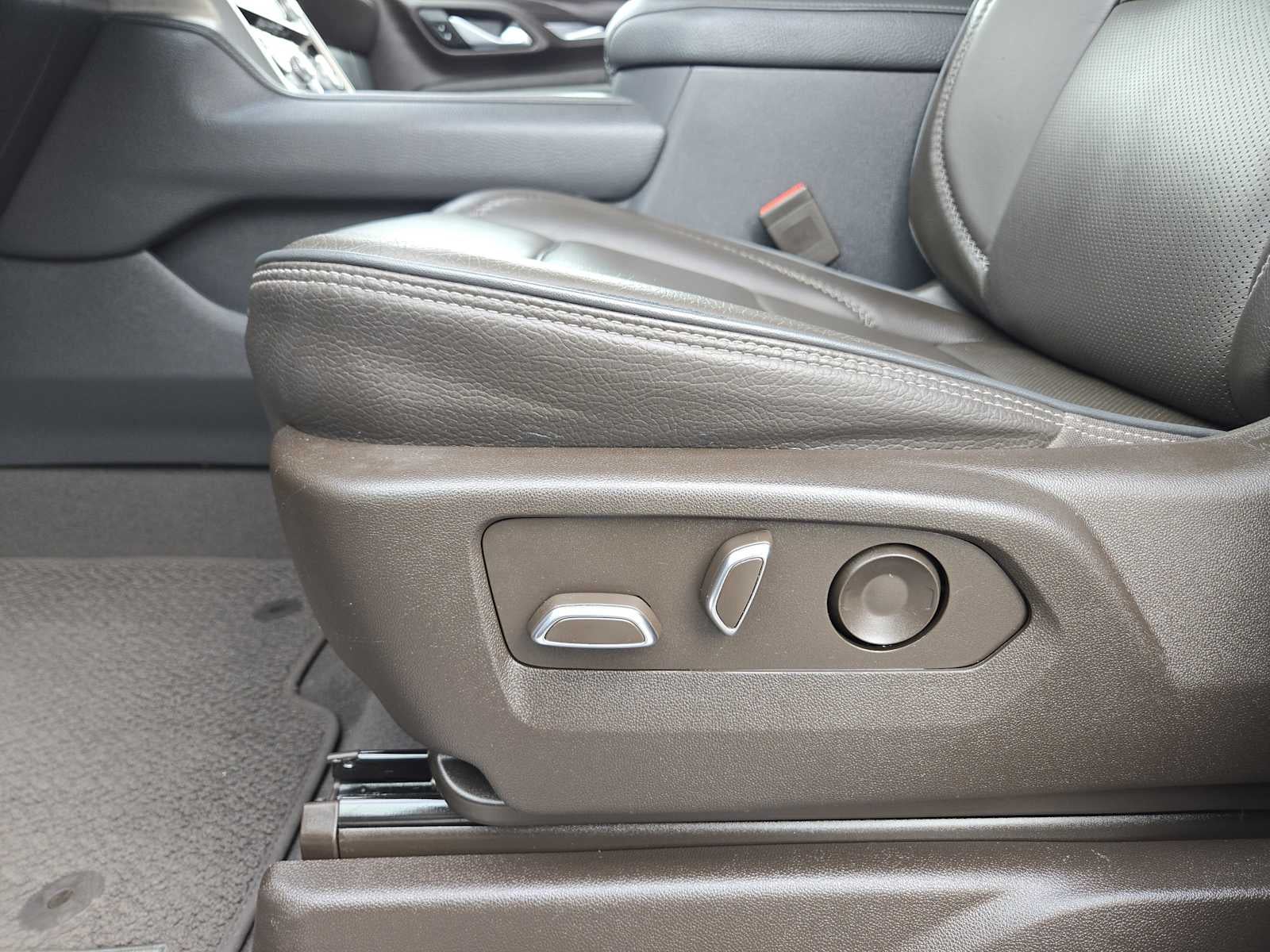 2022 GMC Yukon Denali Denali