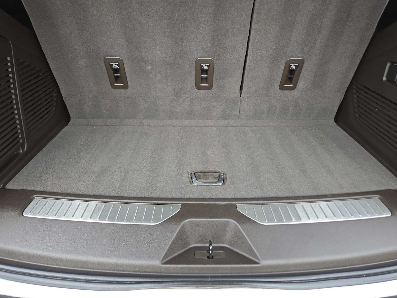 2022 GMC Yukon Denali Denali