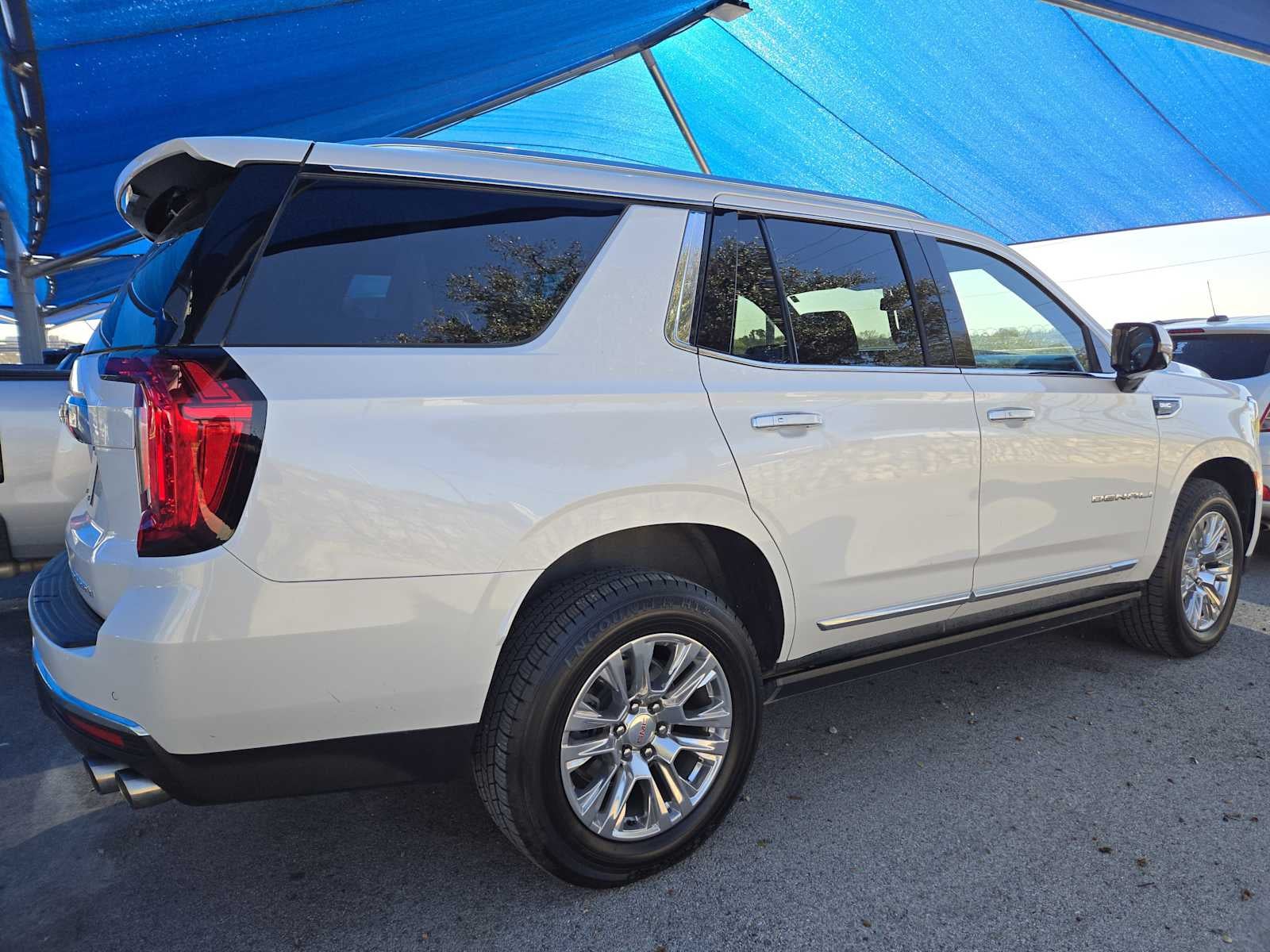 2022 GMC Yukon Denali Denali