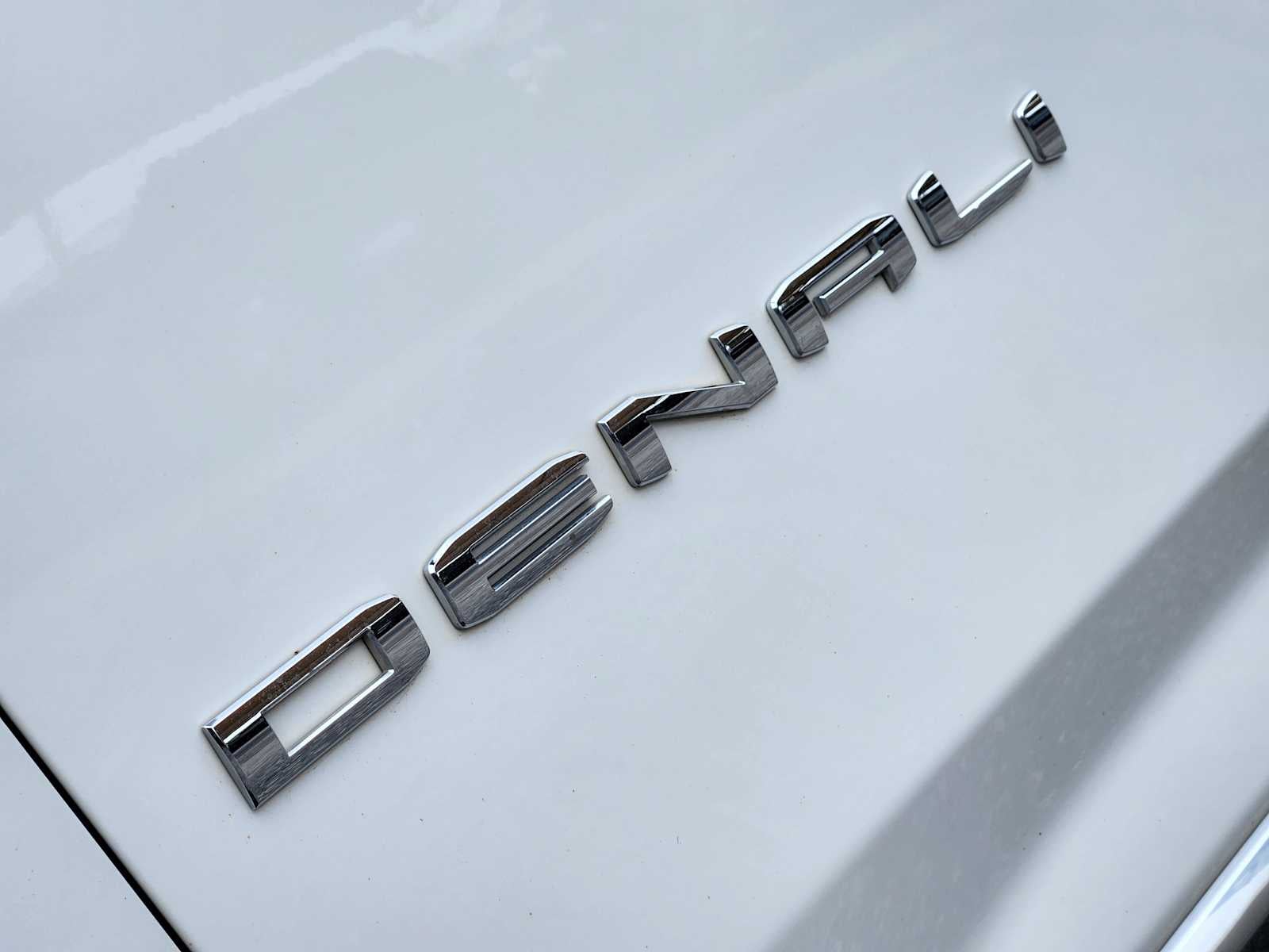 2022 GMC Yukon Denali Denali