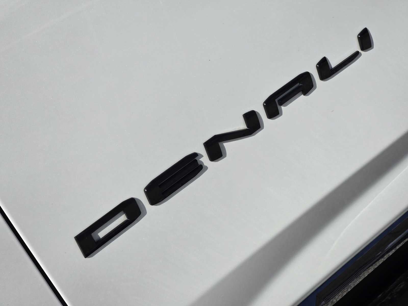 2023 GMC Yukon Denali Ultimate Denali Ultimate