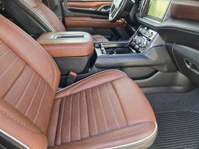 2023 GMC Yukon Denali Ultimate Denali Ultimate